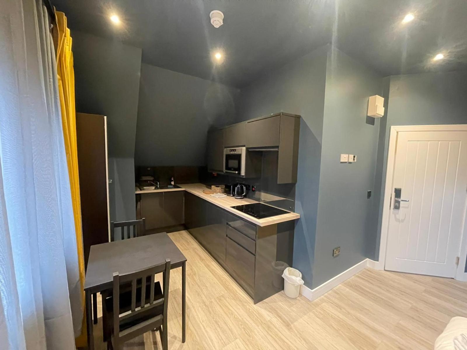 Sky City Apartments Coventry Extérieur photo