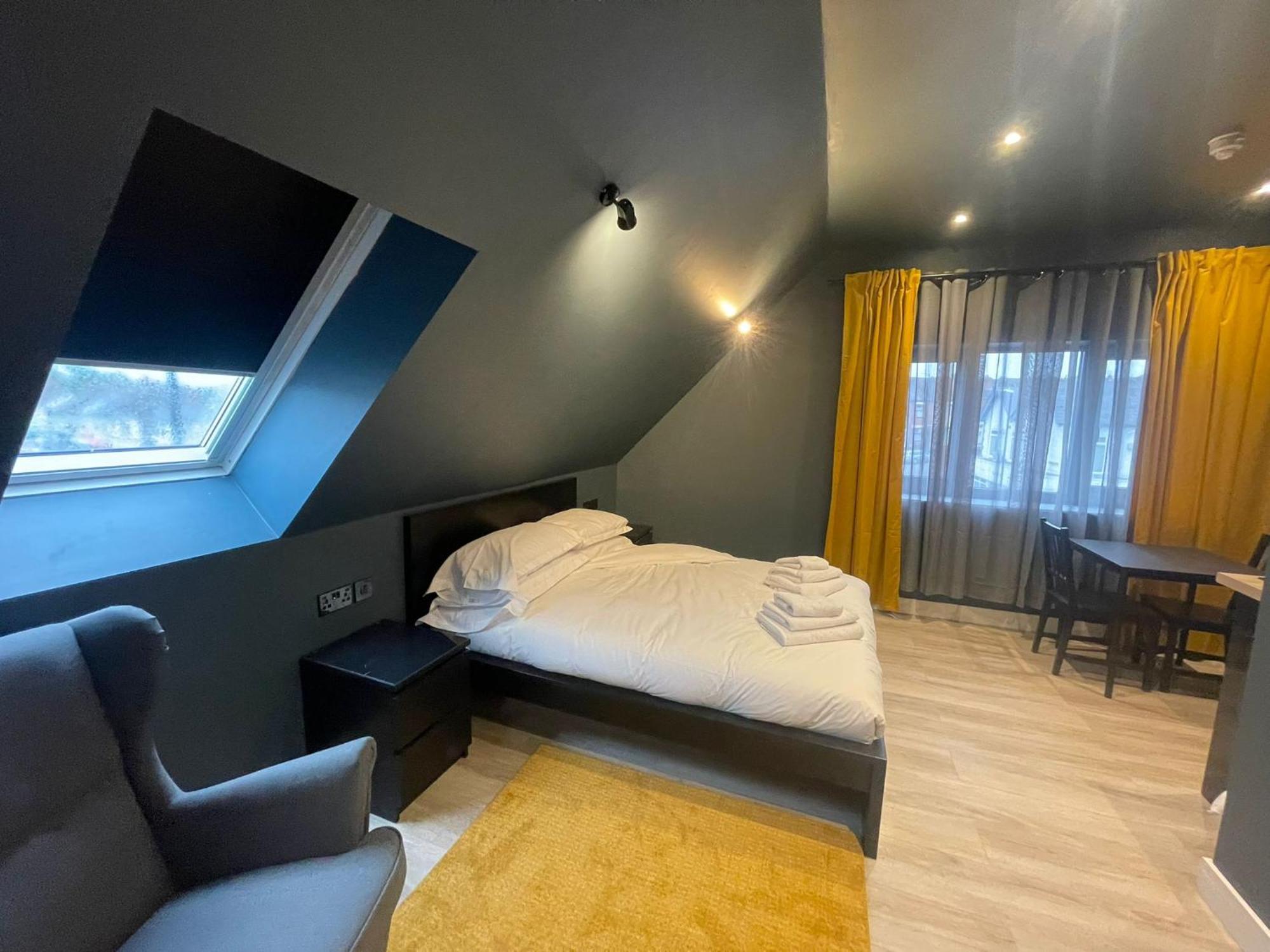 Sky City Apartments Coventry Extérieur photo