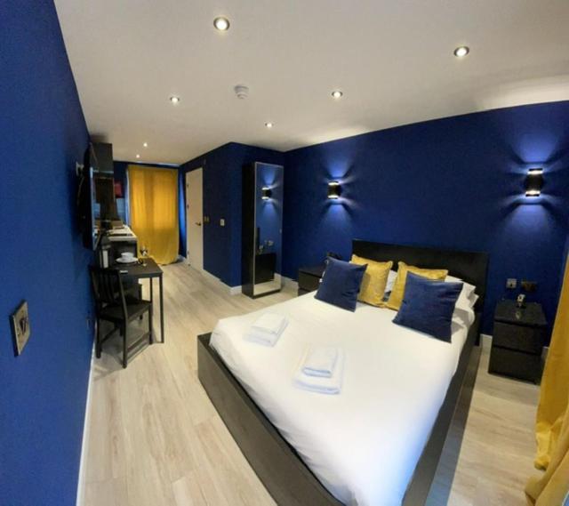 Sky City Apartments Coventry Extérieur photo